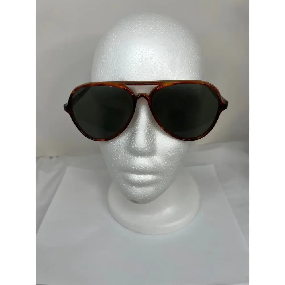 Tortoise Shell Pattern Sunglasses - Picture 4 of 9